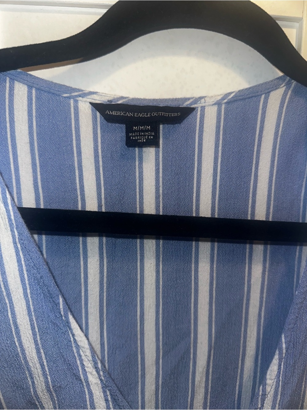 American Eagle Outfitters Striped Bell Sleeved Tie Front Top - Picture 4 of 4